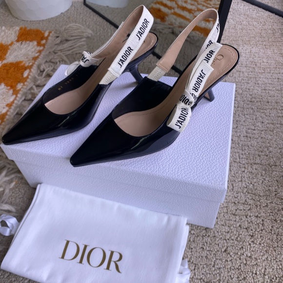 Christian Dior Patent Leather J’ADIOR Slingback Pumps size 37 - Picture 2 of 7